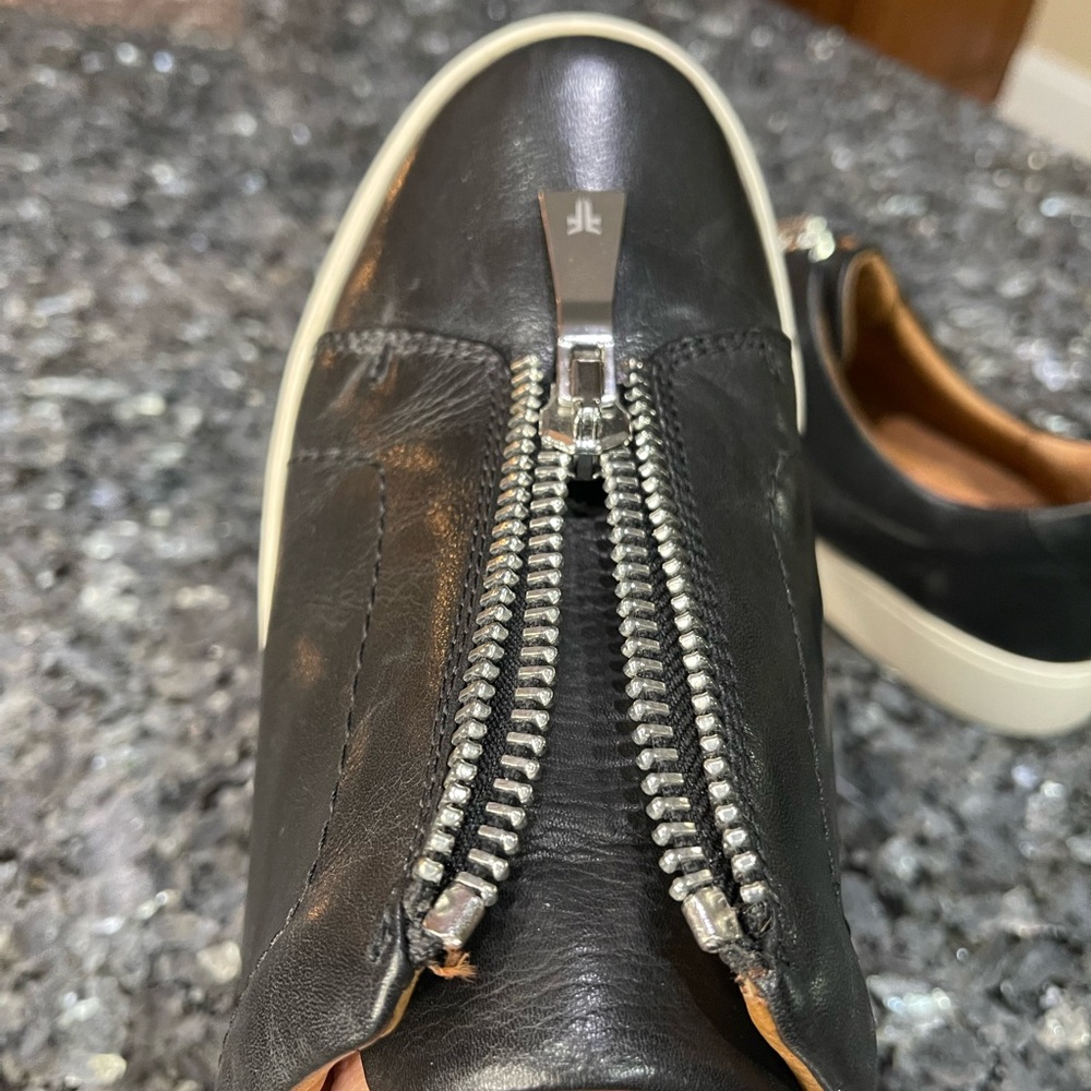 Frye Black Lena Zip Low Leather Zip Up Sneakers Size 9 - Picture 8 of 10